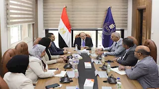 هيئة الدواء تبحث مع فارما أوفرسيز تعزيز كفاءة منظومة توزيع الدواء