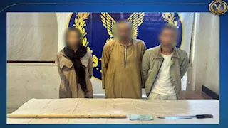 سيدة تستدرج شابا لعصابة السلام.. واحتجازه داخل شقة لابتزازه ماليا