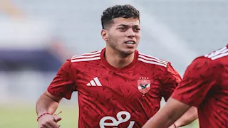 إمام عاشور يشارك بجزء من تدريبات الأهلي قبل مباراة سيراميكا كليوباترا