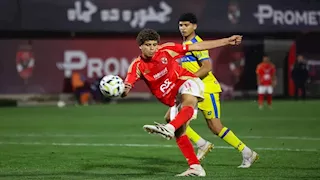 صراع أوروبي على جوهرة الأهلي.. برشلونة والسيتي والبايرن يتنافسون على ضم حمزة عبد الكريم