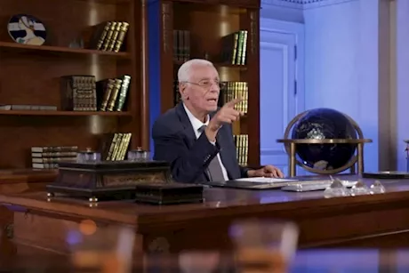 حسام موافي يحذر: هذه الأنيميا علامة على أورام الجهاز الهضمي