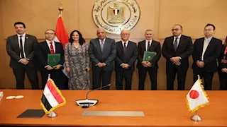 بقدرة 20 ميجاوات.. تفاصيل توقيع اتفاقية إنشاء محطة شمسية و"تخزين طاقة" بالغردقة