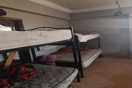 الصحة تغلق 9 مراكز لعلاج الإدمان في هذه المدينة 