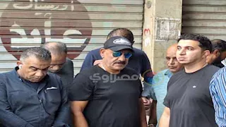 محمد لطفي يشارك في جنازة المؤلف أحمد عبد الله