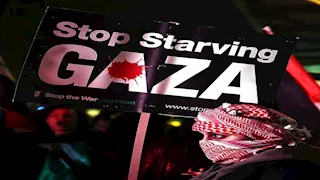 اعتقالات واحتجاجات.. ماذا حدث في مباراة أستون فيلا ومكابي تل أبيب؟