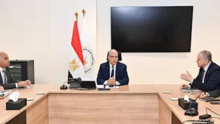 وزير الري يتابع إجراءات التصدي لارتفاع مناسيب مياه البحر