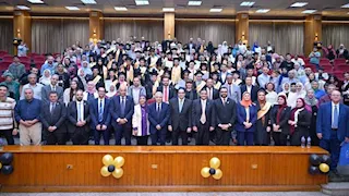 رئيس جامعة القاهرة: تعزيز منظومة رعاية أعضاء هيئة التدريس وأسرهم