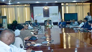 محافظ الأقصر يوجه برفع درجة الاستعداد لانتخابات مجلس النواب (صور)