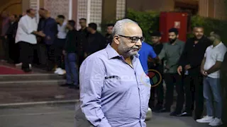 بالصور- بيومي فؤاد يصل عزاء السيناريست أحمد عبدالله