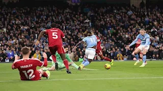 شكوى رسمية من ليفربول بسبب مباراة مانشستر سيتي.. تفاصيل