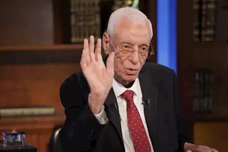 حسام موافي يحذر: هذا المرض يهدد الكلى والعظام والبنكرياس 