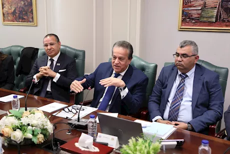 ‎وزير الصحة يبحث شراكات استثمارية مع شركات إيطالية