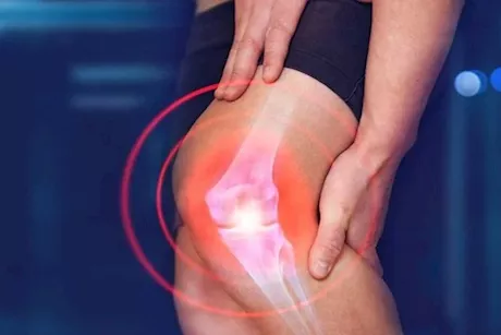 تعاني من خشونة الركبة؟ – نقص هذا الفيتامين قد يكون السبب