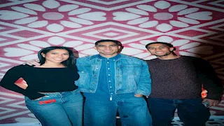 7 صور لشقيقة أشرف حكيمي مع عائلتها 