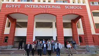 محافظ بني سويف يتفقد اللمسات الأخيرة لمدرسة دولية حكومية -صور  