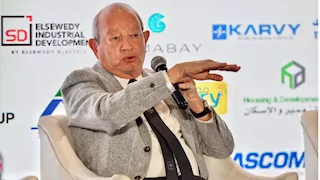 مزور ومغرض.. ساويرس ينفي تصريح "الحد الأدنى للأجور في شركاته 30 ألفا"