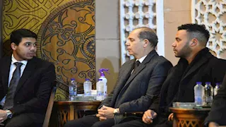 رامي عادل إمام يوجه رسالة لكل من عزاه في شقيقة والده 