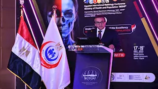 وزير الصحة يتفقد المعرض الدولي الرابع للأشعة.. ويؤكد دعم مصر لتوطين الصناعة الطبية