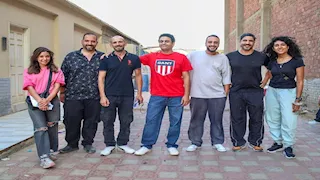 محمد صلاح العزب يحتفل بنهاية 2025 بكواليس من فيلم "سفاح التجمع"