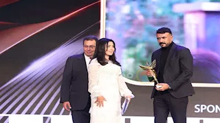 كارولين عزمي وأحمد العوضي وأحمد مالك.. كواليس تكريم النجوم في حفل وشوشة