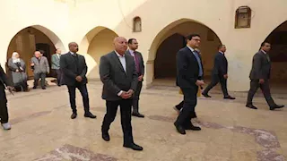وزير الثقافة ومحافظ القاهرة يتفقدان قصر ثقافة عين حلوان