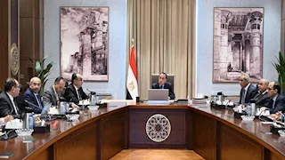 رئيس الوزراء يتابع الموقف التنفيذي لمشروعات تطوير قطاع الغزل والنسيج