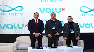 ڤاليو وإنفنيتي توقعان اتفاقية لتسهيل شراء وشحن السيارات الكهربائية في مصر