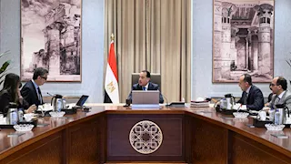 لتحقيق العدالة الاجتماعية.. مدبولي يتابع مع وزير التموين مستجدات ملف تطوير منظومة الدعم