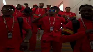 رقص وغناء لاعبي أنجولا قبل مباراة جنوب أفريقيا بأمم أفريقيا