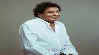 خاص| تفاصيل الحالة الصحية لـ محمد منير بعد دخوله المستشفى