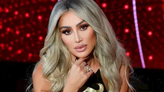 مايا دياب بلوك غريب.. كيف أطلت في أحدث ظهور لها؟