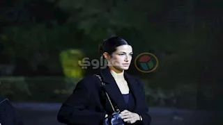 أحمد مالك وتارا عماد يقدمان واجب العزاء في الماكيير محمد عبد الحميد