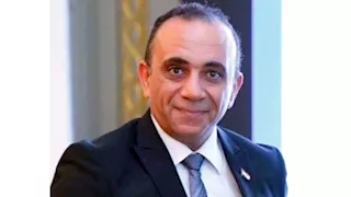 خبير بحري: قناة السويس لا غنى عنها والخطوط الملاحية تعود تدريجيًا في 2026