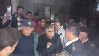  محافظ الدقهلية والقيادات الأمنية يتفقدوا موقع انفجار وانهيار منزل المنصورة- صور