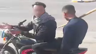 بدراجة نارية وعصا خشبية.. أمن القليوبية يفحص فيديو ترويع الأهالي بالعبور 