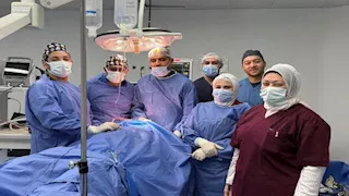 نجاح جراحة لترميم كسور معقدة بالوجه لمصاب في كفر شكر التخصصي  