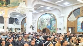 المنيا تشيّع جثمان ضحية الهجرة غير الشرعية بعد وصوله من اليونان