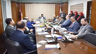 وزير الكهرباء يبحث مع الجانب الصيني حلول تخزين الطاقة