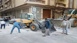 صادر له قرار هدم منذ 2003.. انهيار جزئي لعقار من 4 طوابق بالإسكندرية (صور)