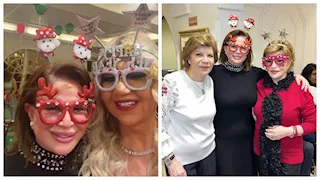 بينهن"صفية العمري ولوسي".. إلهام شاهين تحتفل بالكريسماس مع صديقاتها (صور)