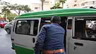  محافظة البحيرة تلغي قرار منع السيدات من الجلوس بالمقعد الأمامي للسائق