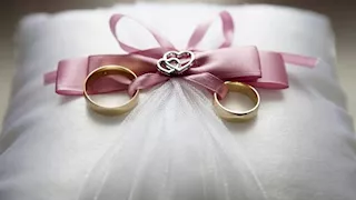 قوانين غريبة تثير الجدل.. قرية صينية تفرض غرامات على الزواج والحمل