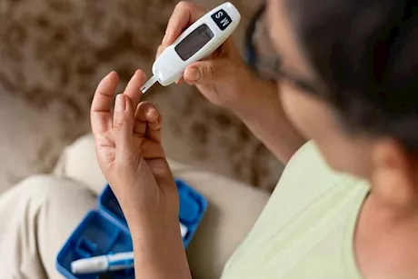 6 نصائح لتجنب ارتفاع السكر في الدم.. جربها