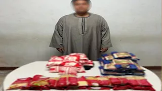 ضبط محاولة شراء أصوات ناخبين بمواد غذائية في سوهاج