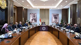 مدبولي يتابع مشروعات "العربية للتصنيع" ويؤكد أولوية توطين الصناعة وتعميق التصنيع المحلي