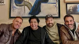 أحدث ظهور لـ محمد منير بعد تعافيه من أزمته الصحية (صورة)