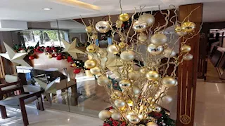 بالزينة والهدايا.. فنادق أسوان تتزين لاستقبال احتفالات رأس السنة (فيديو وصور)