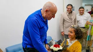 "الرعاية الصحية": خبير إسباني يجري 4 عمليات قسطرة قلبية بتقنية "تافي"