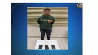 فيديو مثير | شاب يخطف هاتف طالبة في الشارع.. والداخلية تضبطه