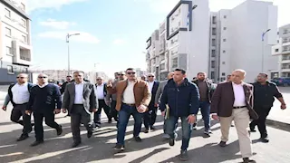 وزير الإسكان يتفقد مشروعات "سكن لكل المصريين" و"ديارنا" بحدائق العاصمة